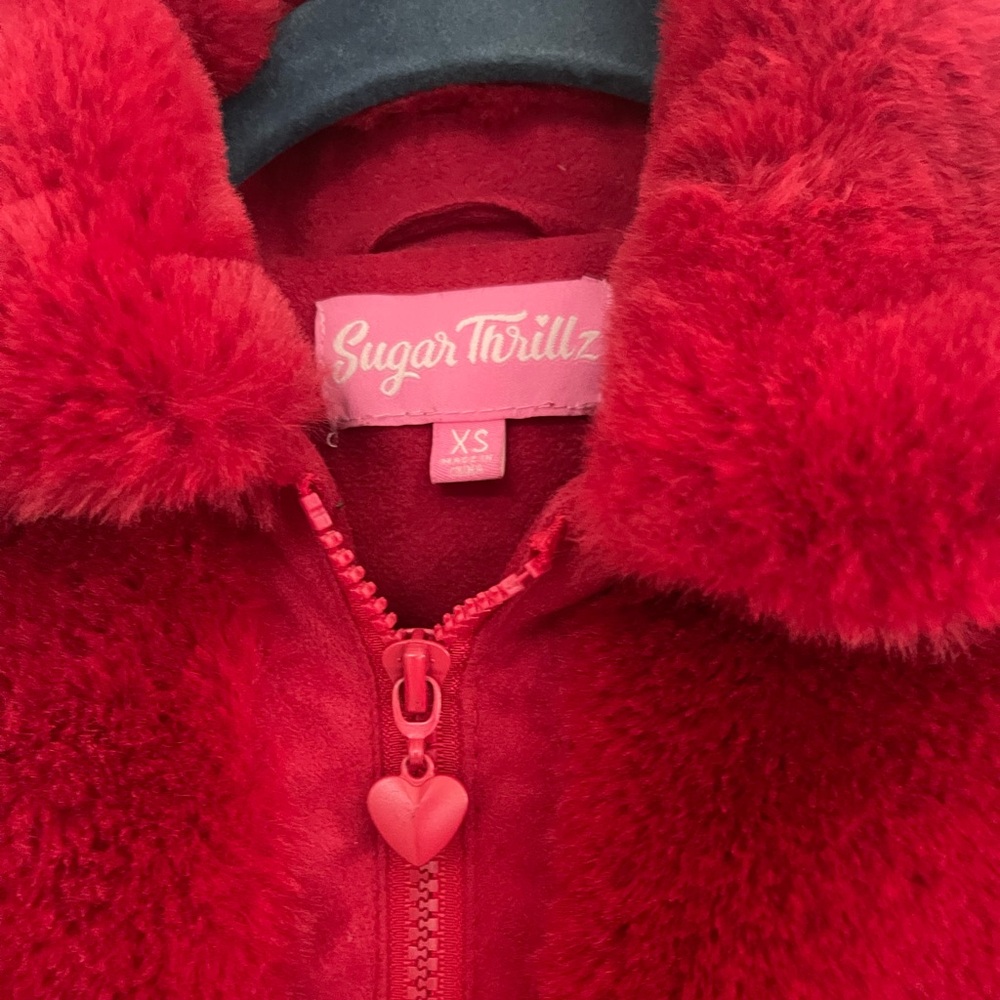 Sugar Thrills Cupids Fool cropped fur coat - Picture 2 of 4
